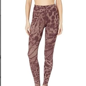 NWT! NIKE LUX ONE PRINT TIGHTS/LEGGINGS